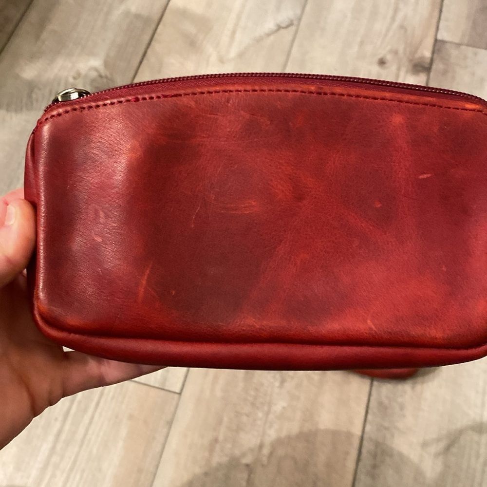 Two Duluth Trading Red Leather Wristlets Like New - Picture 4 of 8